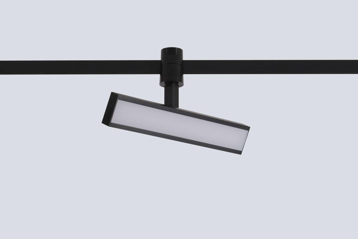Трековый светильник для гибкой магнитной системы Crystal Lux Trace 48V CLT 0.37 001 10W BL SMART