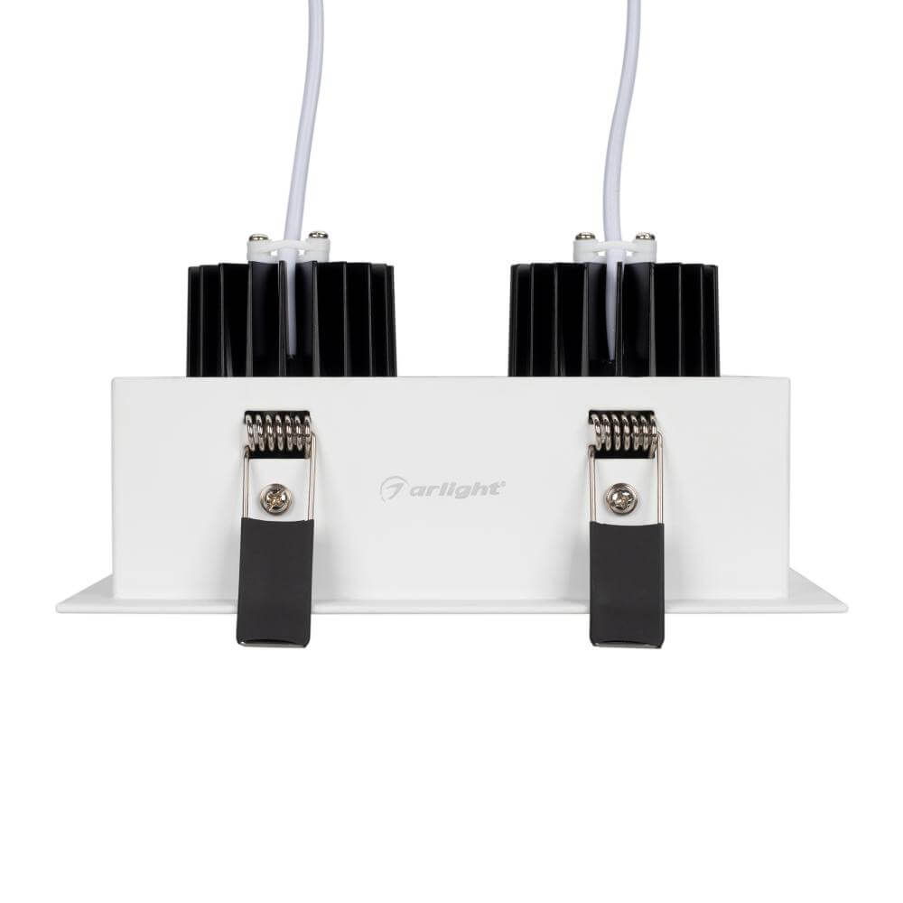 Встраиваемый светильник Arlight CL-KARDAN-S180x102-2x9W Warm 024127